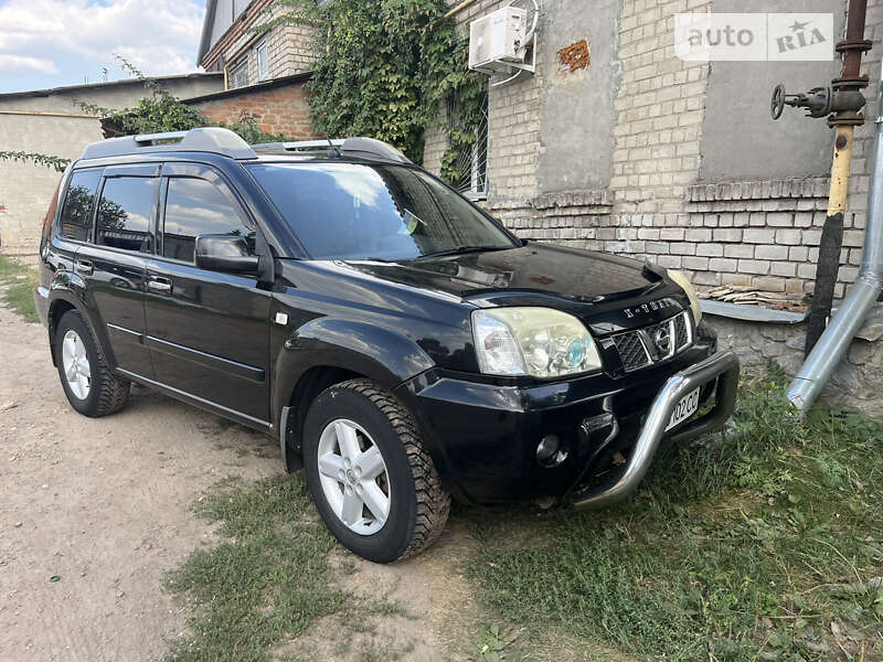 Nissan X-trail (2004)