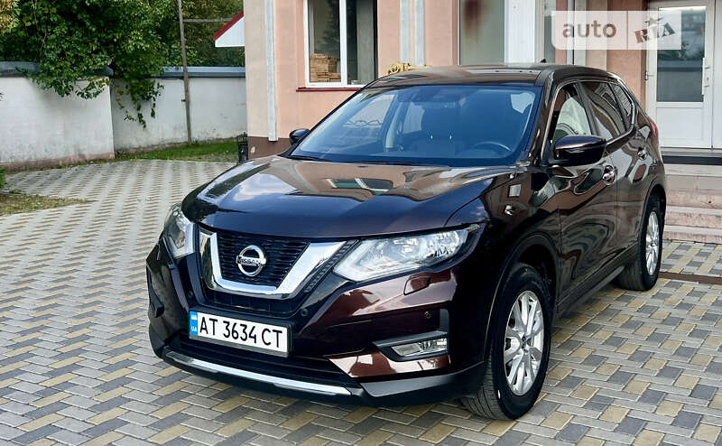 Nissan X-trail (2019)