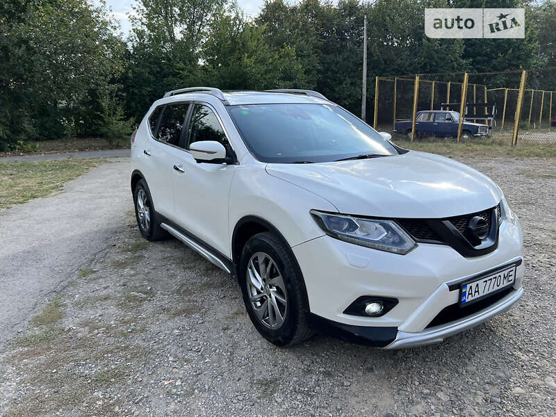 Nissan X-trail (2014)