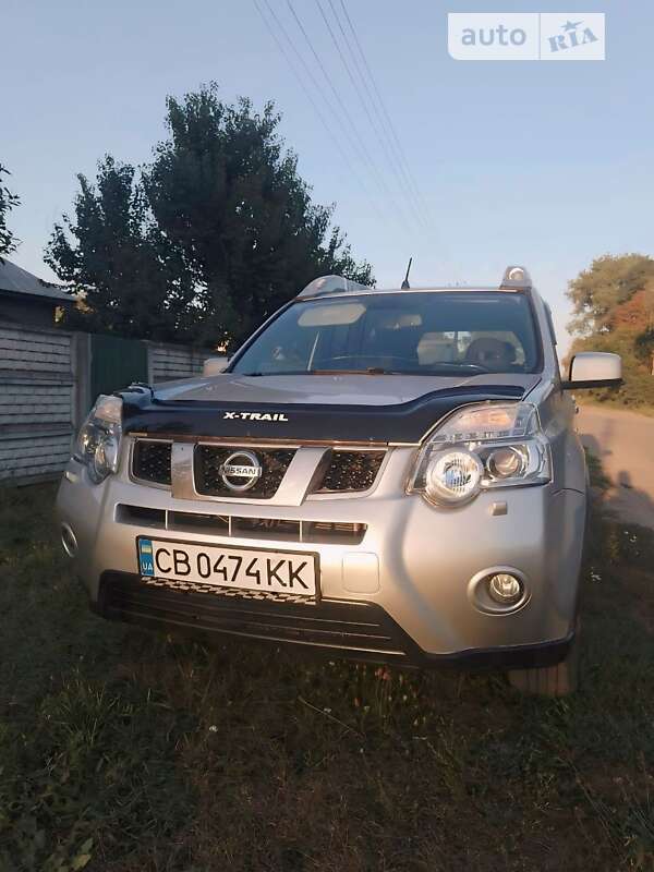 Nissan X-trail (2012)