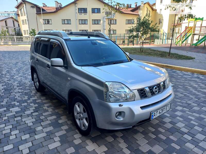 Nissan X-trail (2007)