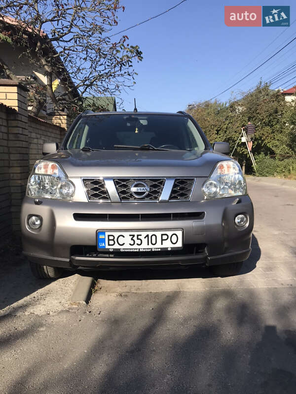 Nissan X-trail (2007)