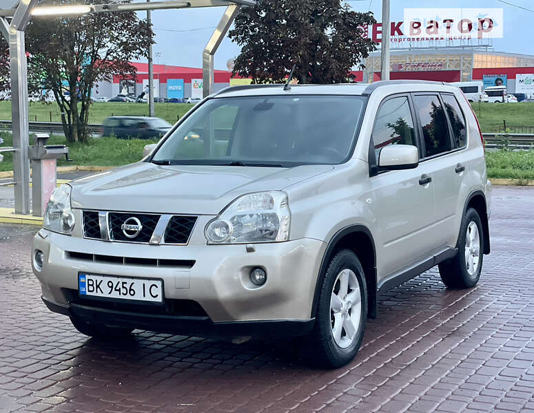 Nissan X-trail (2007)