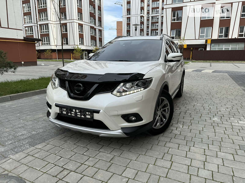 Nissan X-trail (2014)