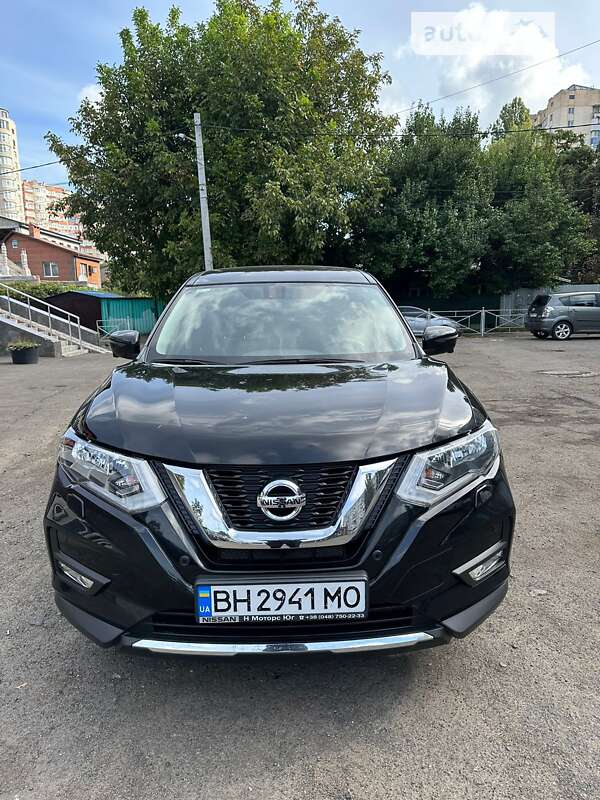 Nissan X-trail (2019)