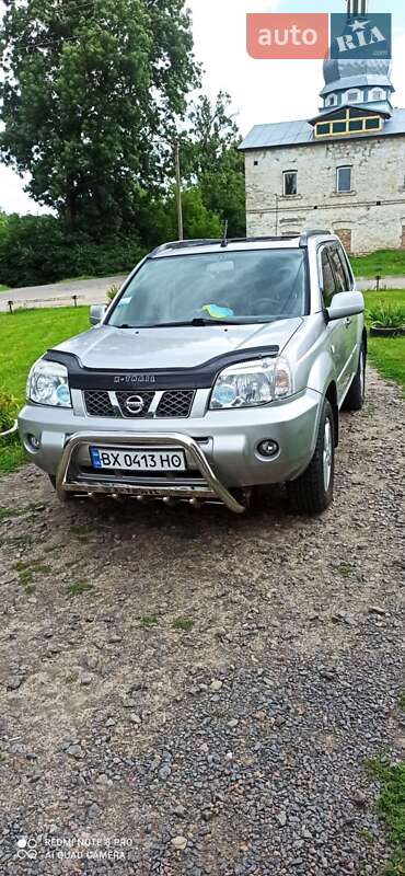 Nissan X-trail (2004)