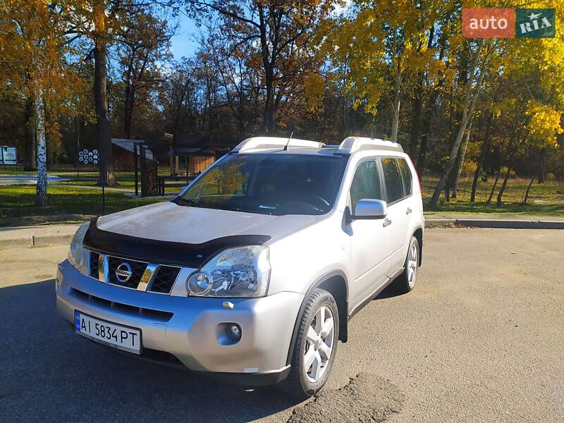 Nissan X-trail (2008)