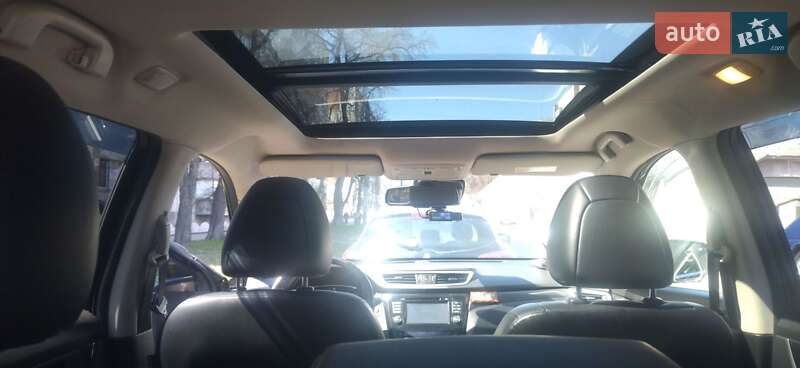 Nissan X-trail (2014)