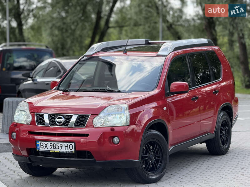 Nissan X-trail (2008)
