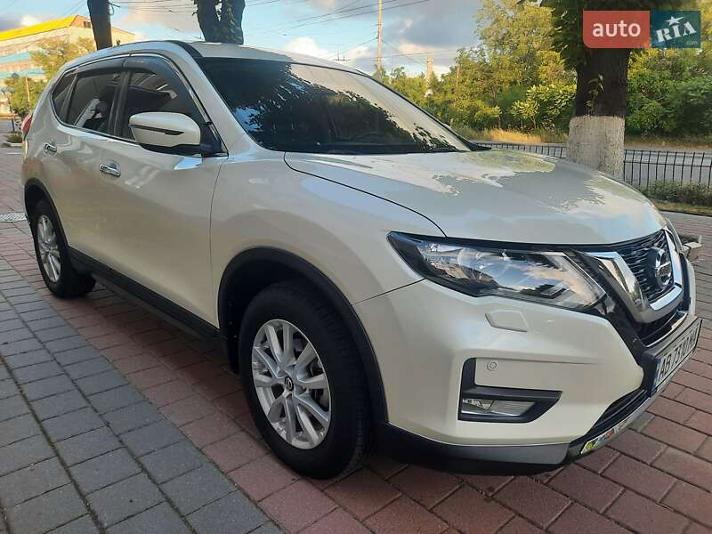 Nissan X-trail (2020)