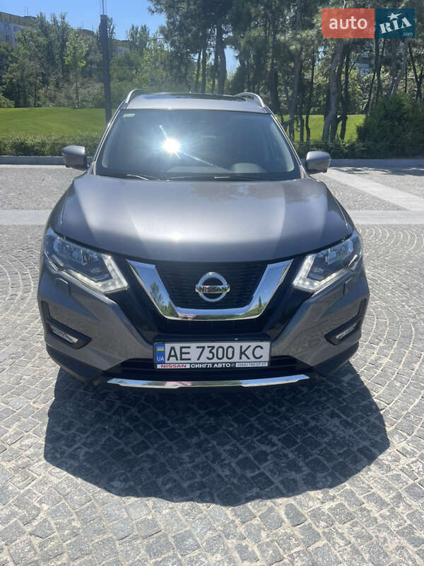 Nissan X-trail (2020)