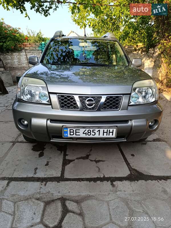 Nissan X-trail (2004)
