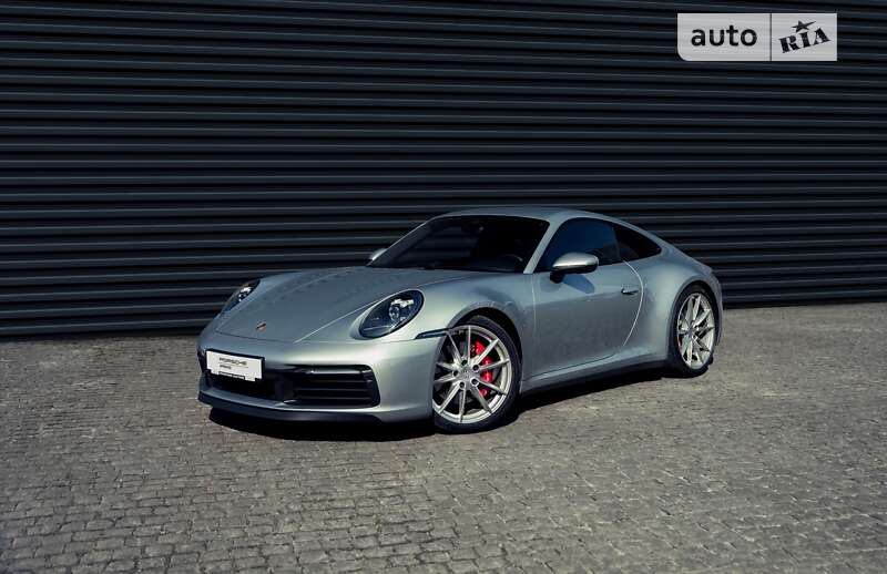 Porsche 911 (2021)