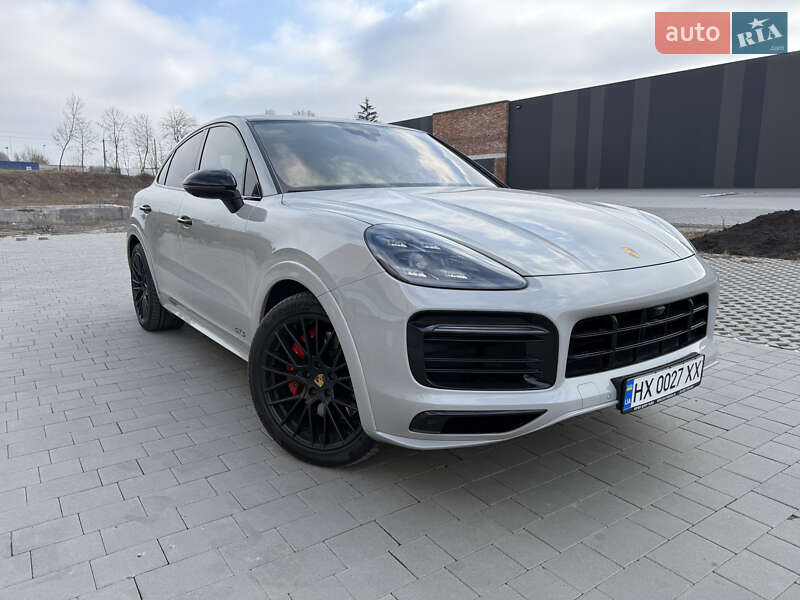 Porsche Cayenne (2021)
