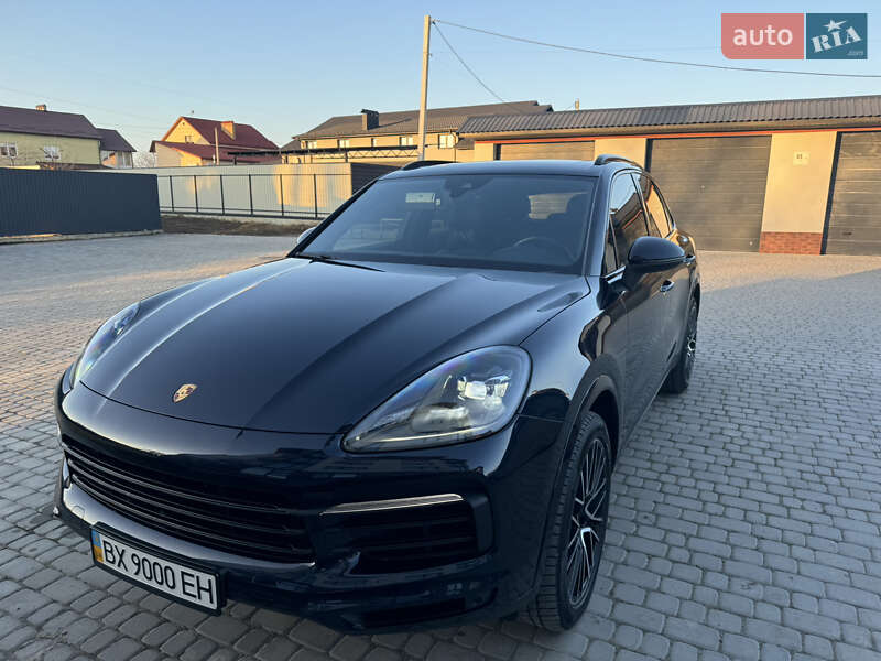 Porsche Cayenne (2019)