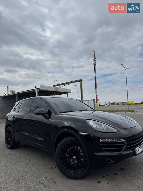 Porsche Cayenne (2012)