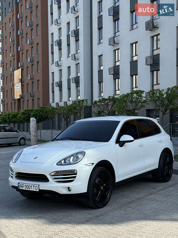Porsche Cayenne (2013)