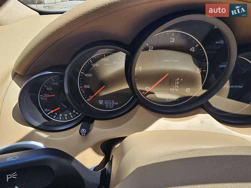 Porsche Cayenne (2013)