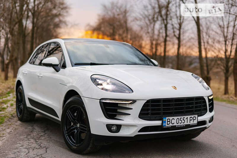 Porsche Macan s (2014)