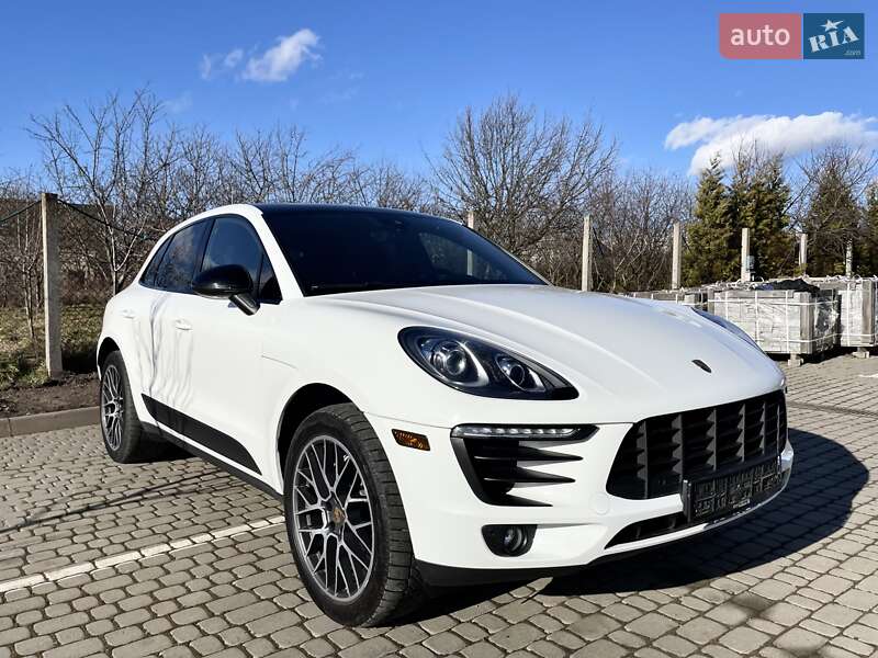 Porsche Macan (2018)