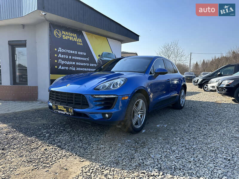 Porsche Macan (2015)