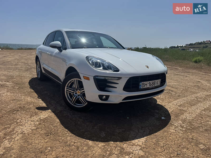 Porsche Macan (2014)