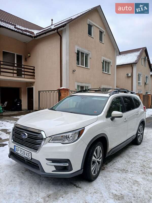 Subaru Ascent (2021)