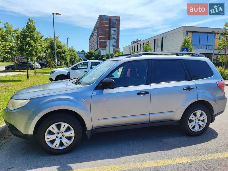Subaru Forester (2011)