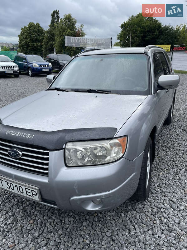 Subaru Forester (2008)