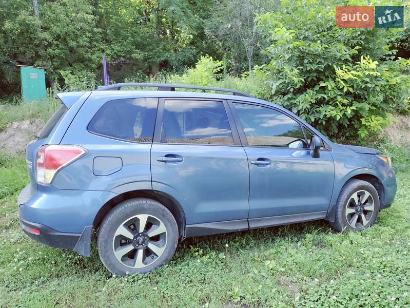 Subaru Forester (2016)