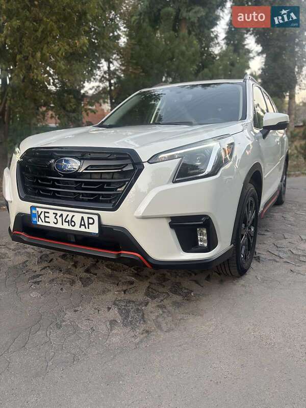 Subaru Forester (2022)