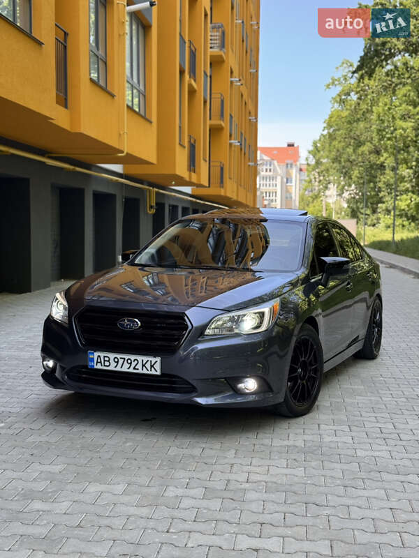 Subaru Legacy (2016)