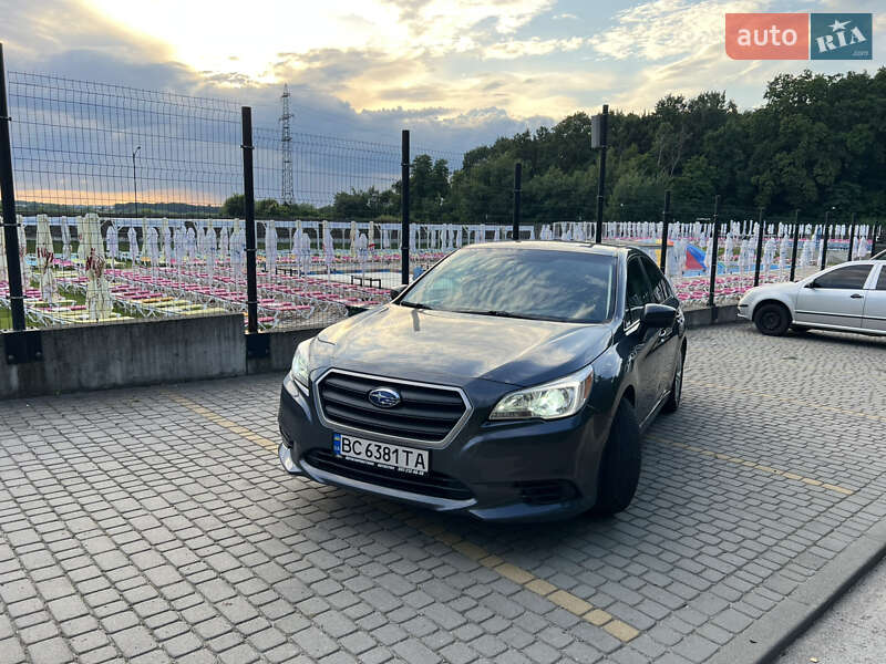 Subaru Legacy (2017)