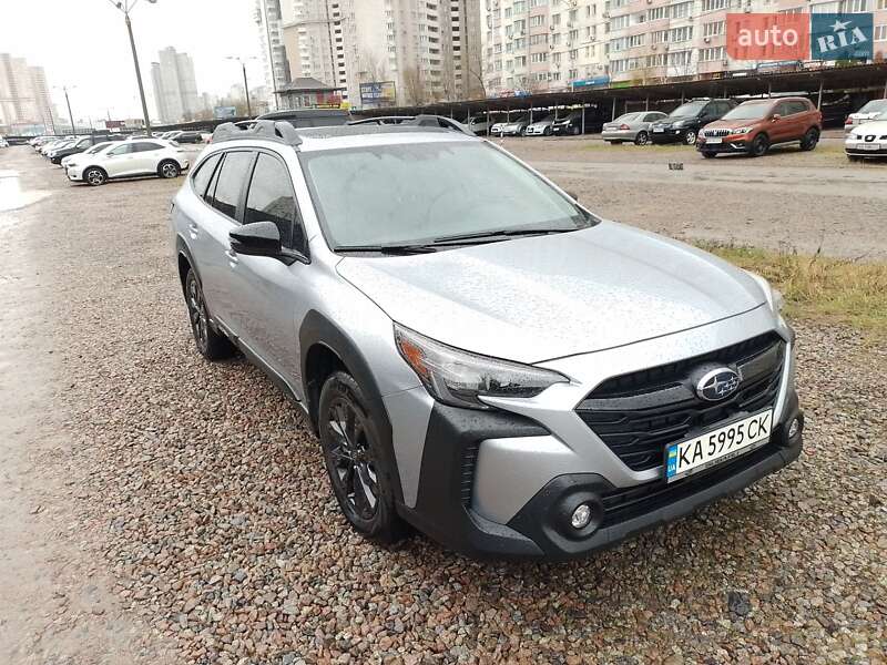 Subaru Outback (2023)