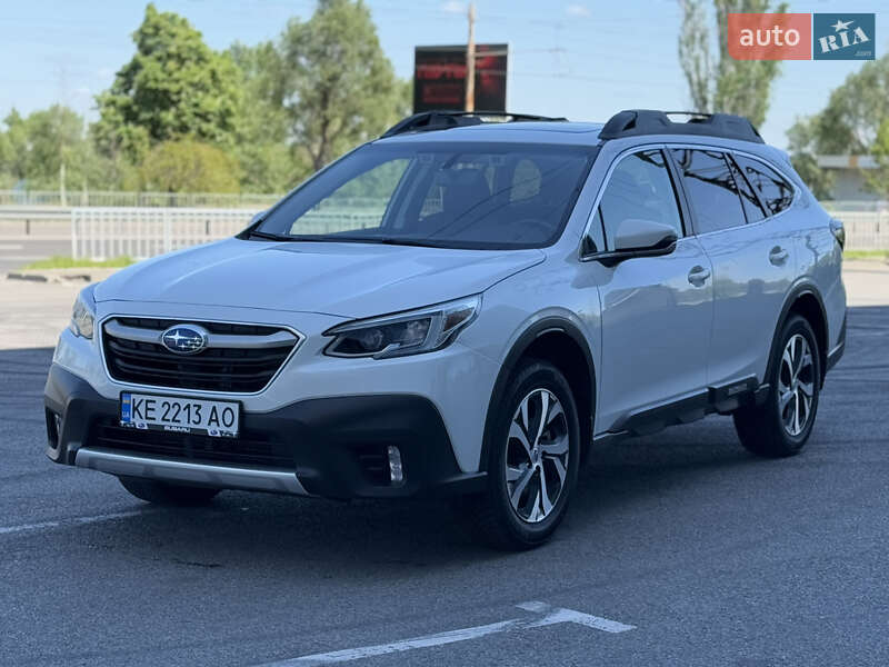 Subaru Outback (2022)