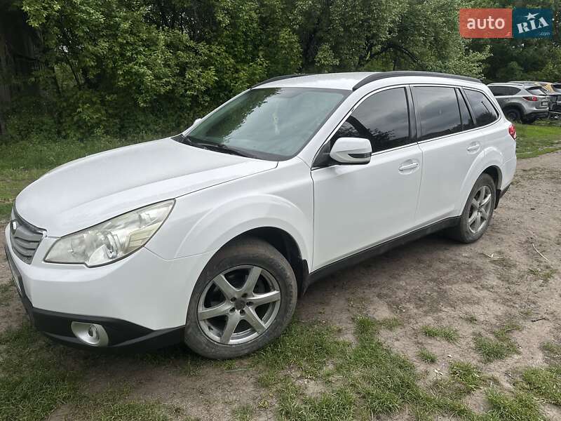 Subaru Outback (2011)