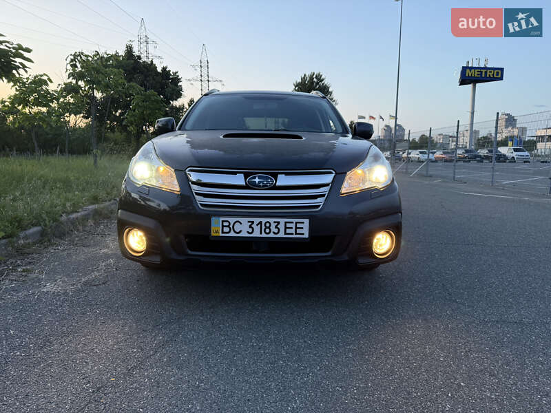 Subaru Outback (2013)
