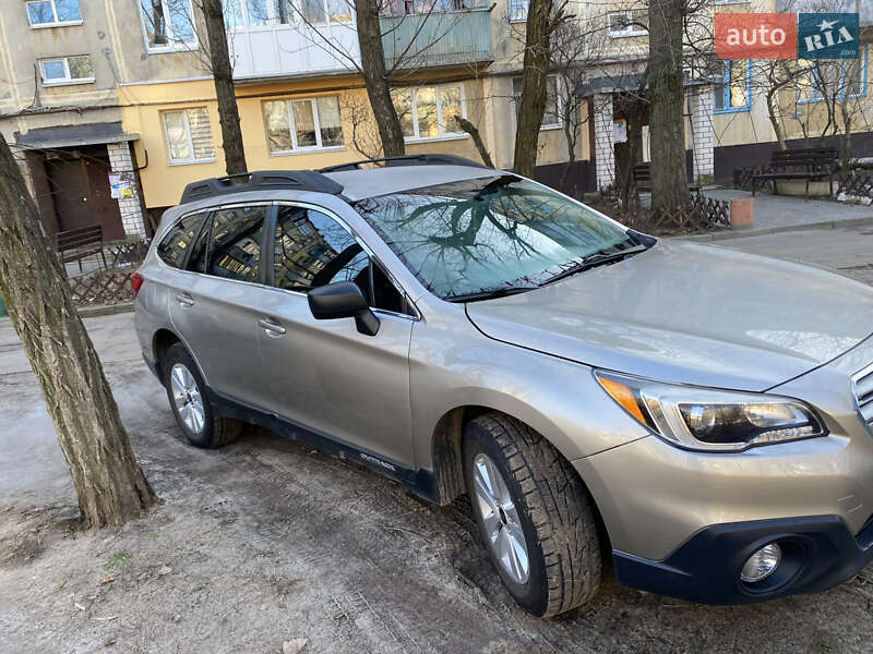 Subaru Outback (2015)