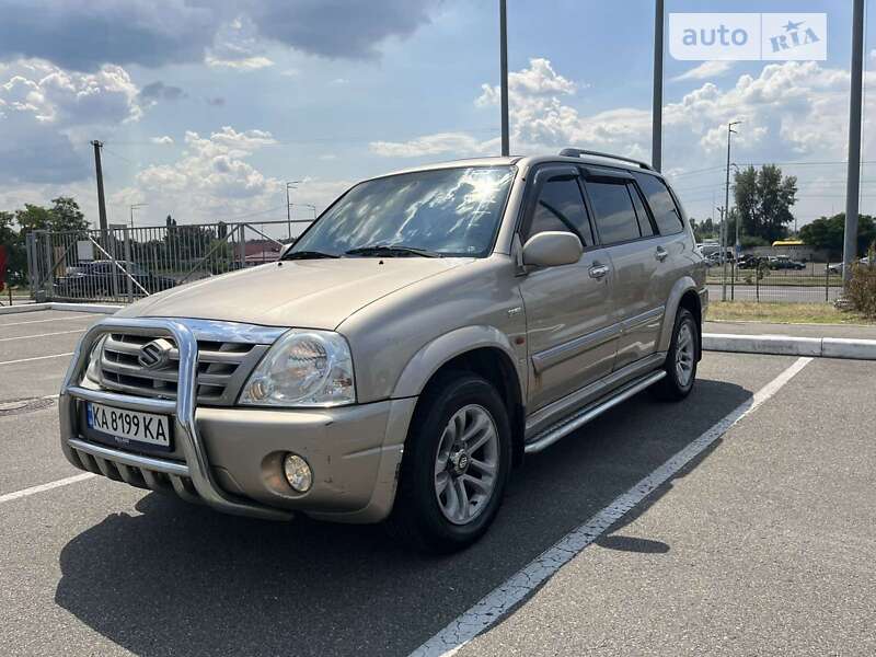 Suzuki Grand vitara xl7 (2004)