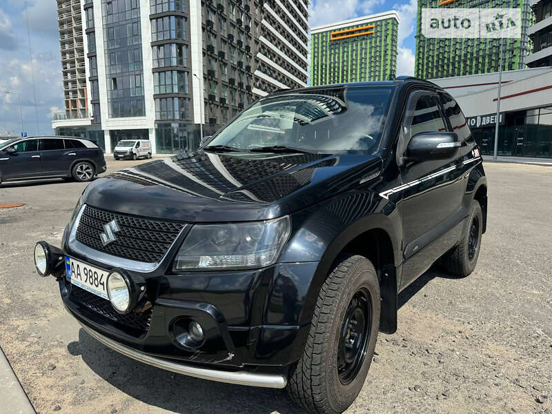 Suzuki Grand vitara (2008)