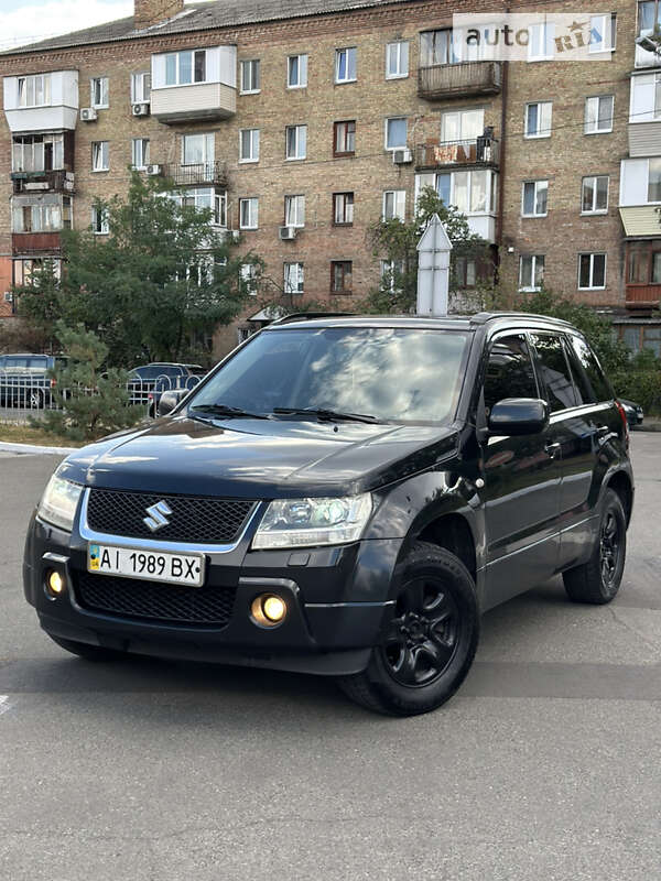 Suzuki Grand vitara (2008)