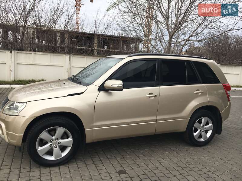 Suzuki Grand vitara (2008)
