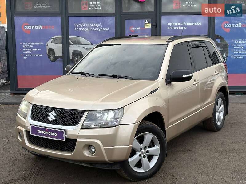 Suzuki Grand vitara (2008)
