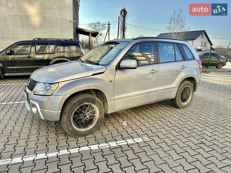 Suzuki Grand vitara (2006)