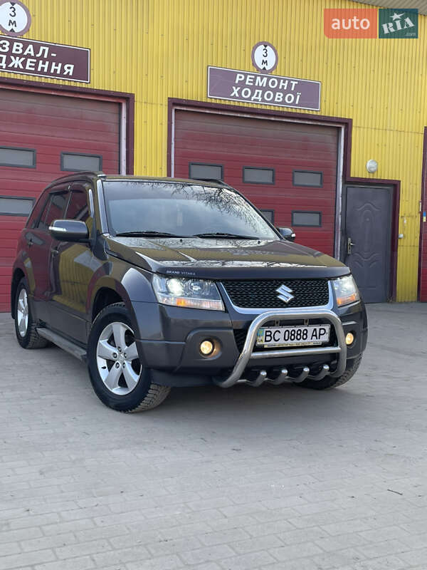 Suzuki Grand vitara (2008)
