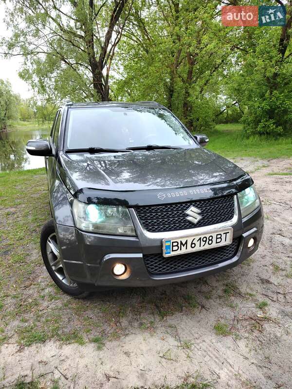 Suzuki Grand vitara (2008)