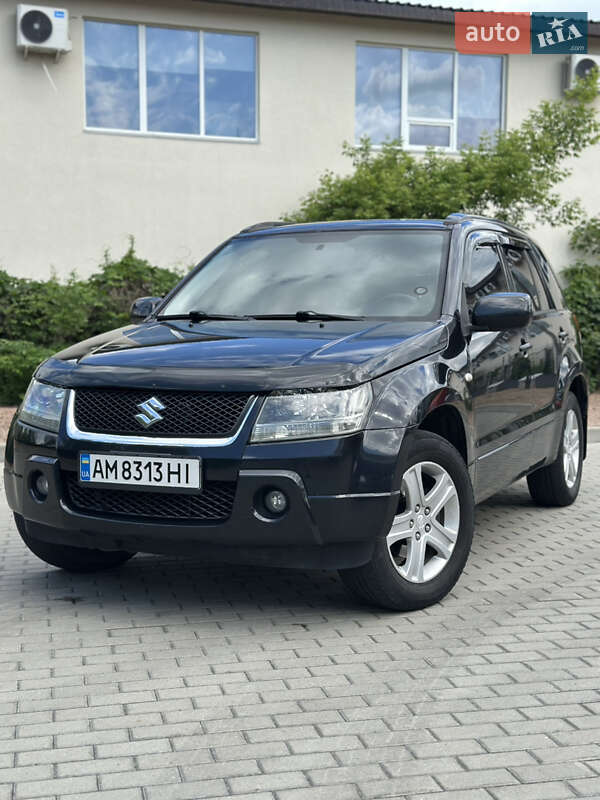 Suzuki Grand vitara (2008)