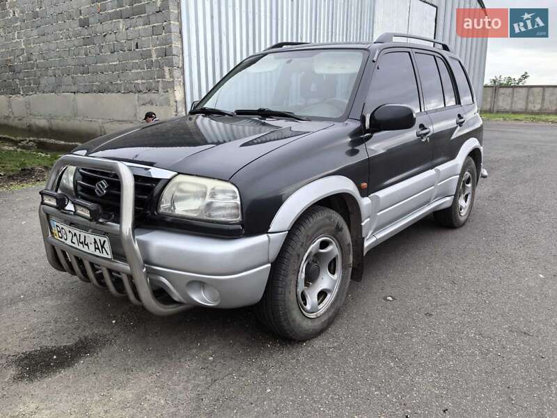 Suzuki Grand vitara (2004)