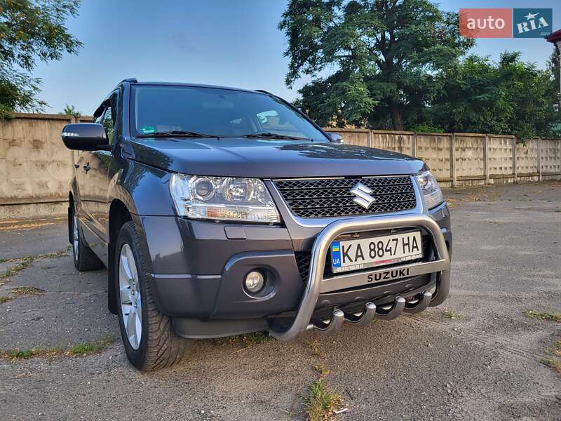 Suzuki Grand vitara (2009)