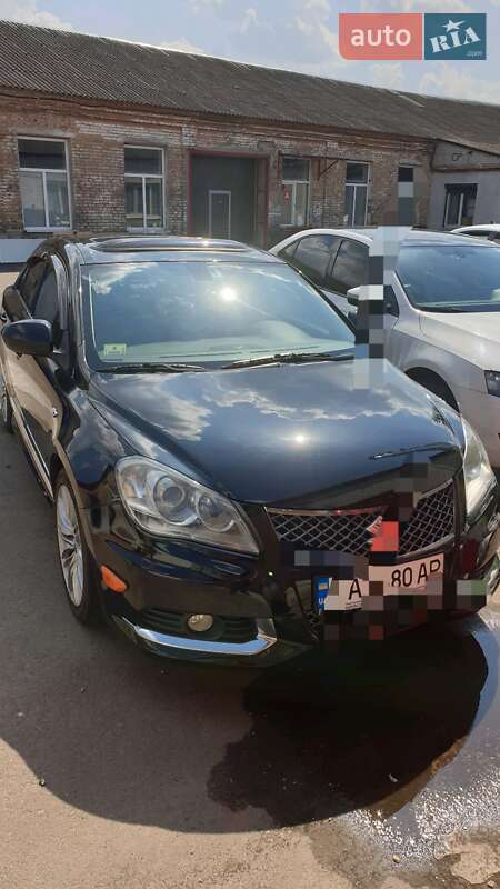 Suzuki Kizashi (2011)